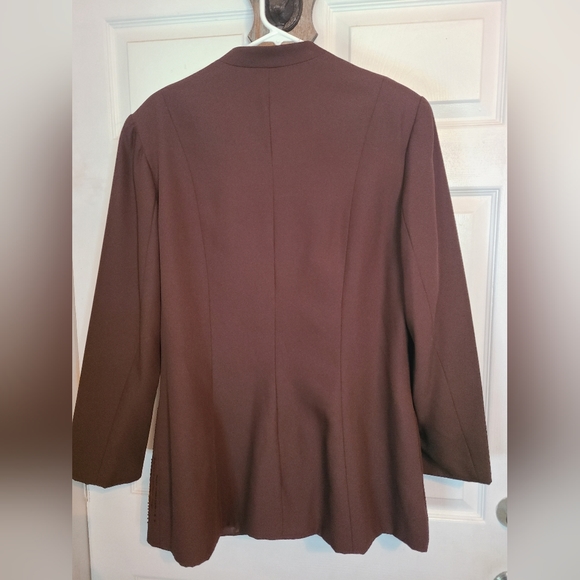 Stella Louise for KB Woman's Two Piece Suit, Size: Large Color: Brown - Picture 7 of 13